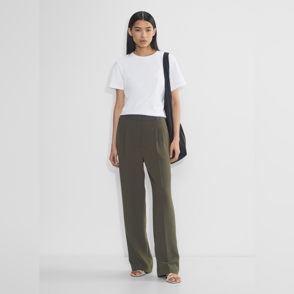 ARITZIA The Effortless Pant™ Curve Fit - Crepette in Dark Olive